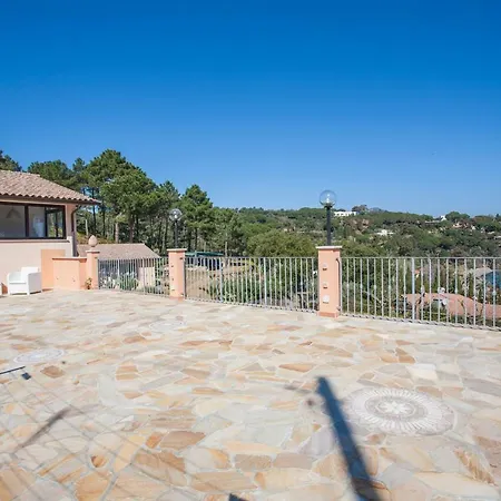 Residenza Il Gabbiano アパート